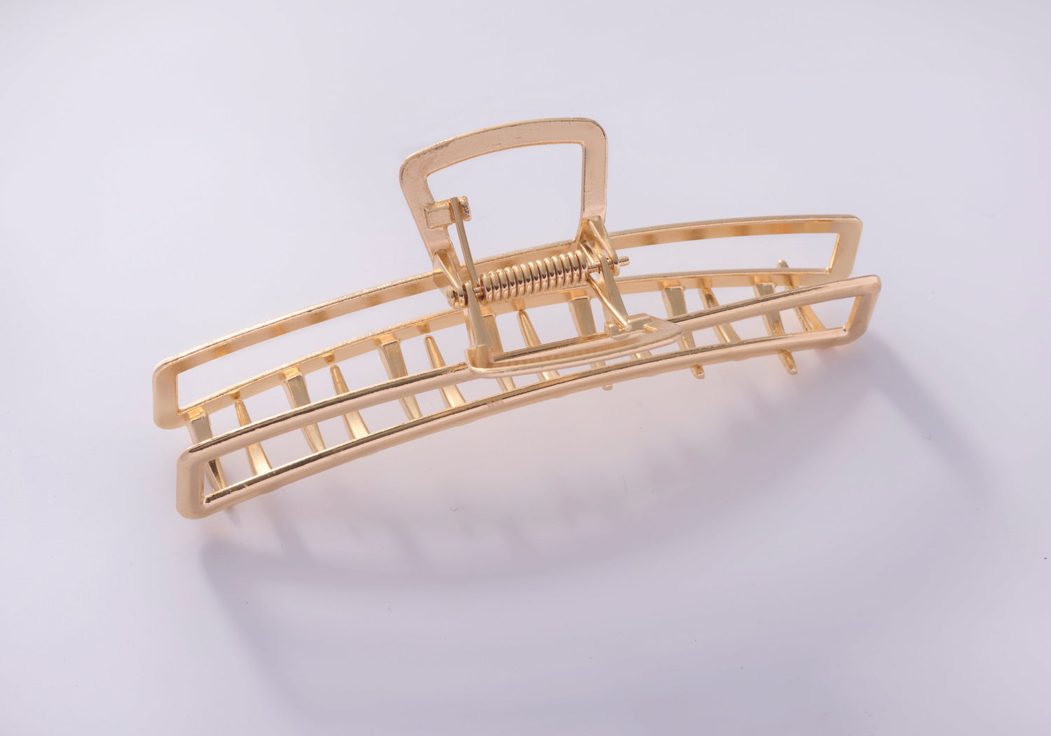 Elegante Haarspange Gold mit geometrischem Design
