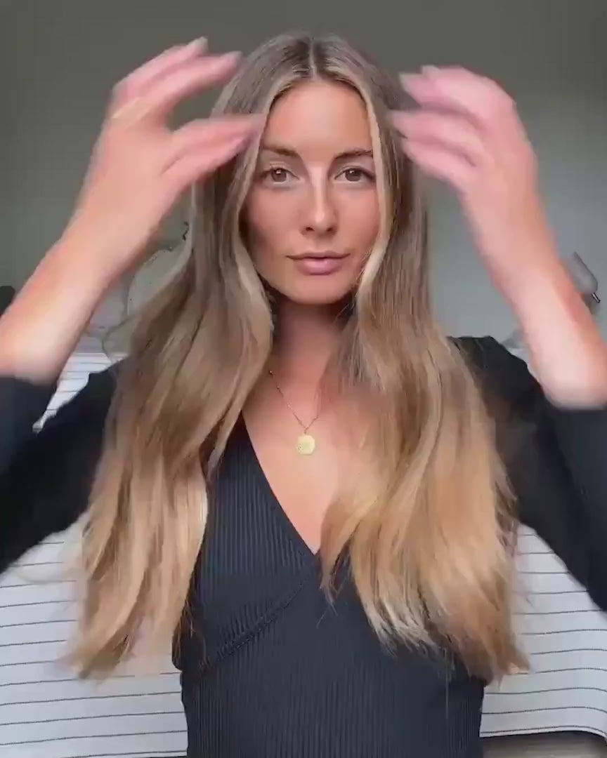Sam McKnight Cool Girl Texturising Mist – Video