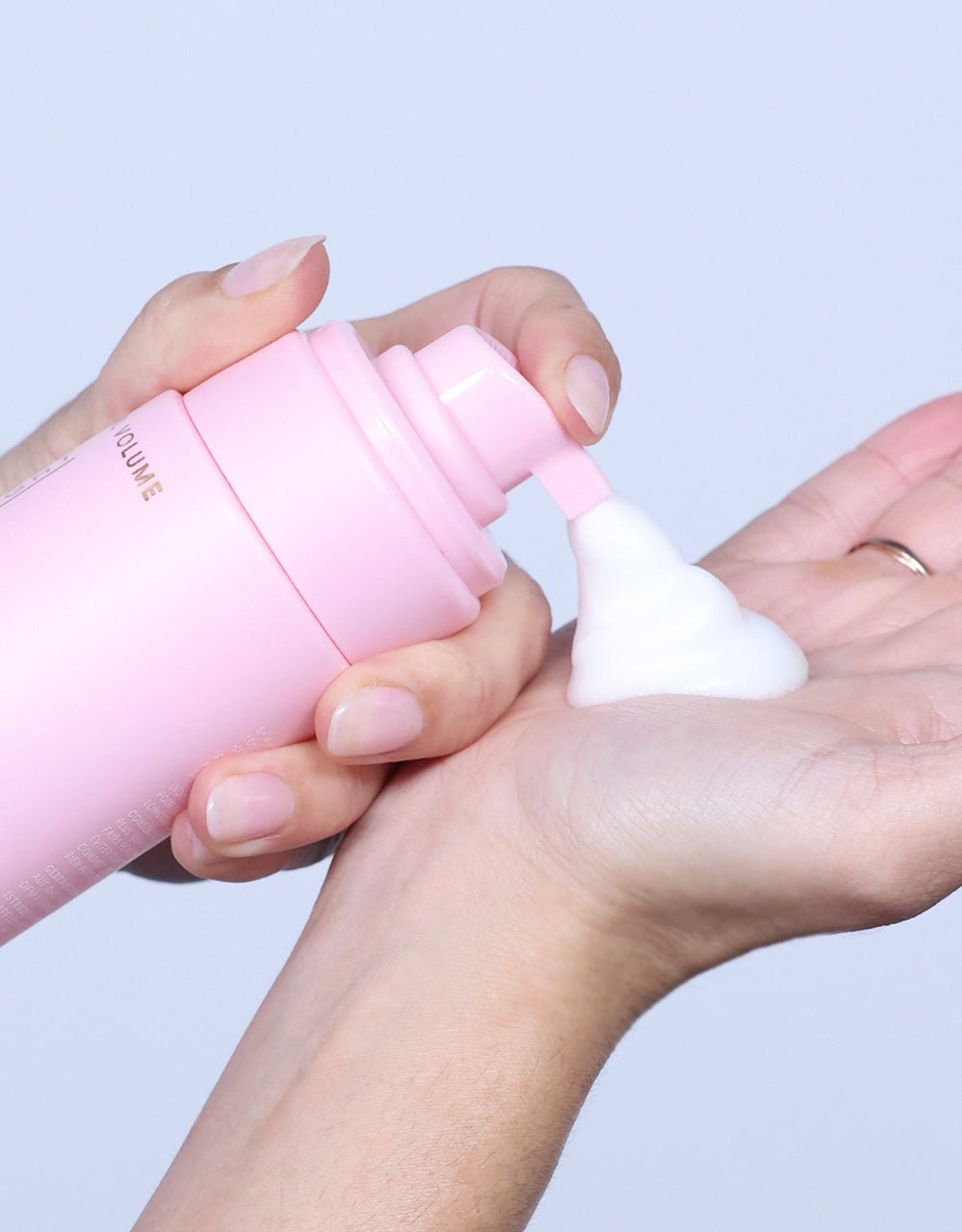 Sam McKnight Cool Girl Volume Blow Dry Foam