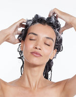 Sam McKnight Light Cleanse Hair & Scalp Shampoo