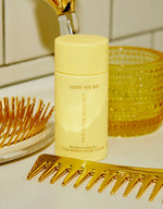 Sam McKnight Love Me Do Nourishing Shine Oil
